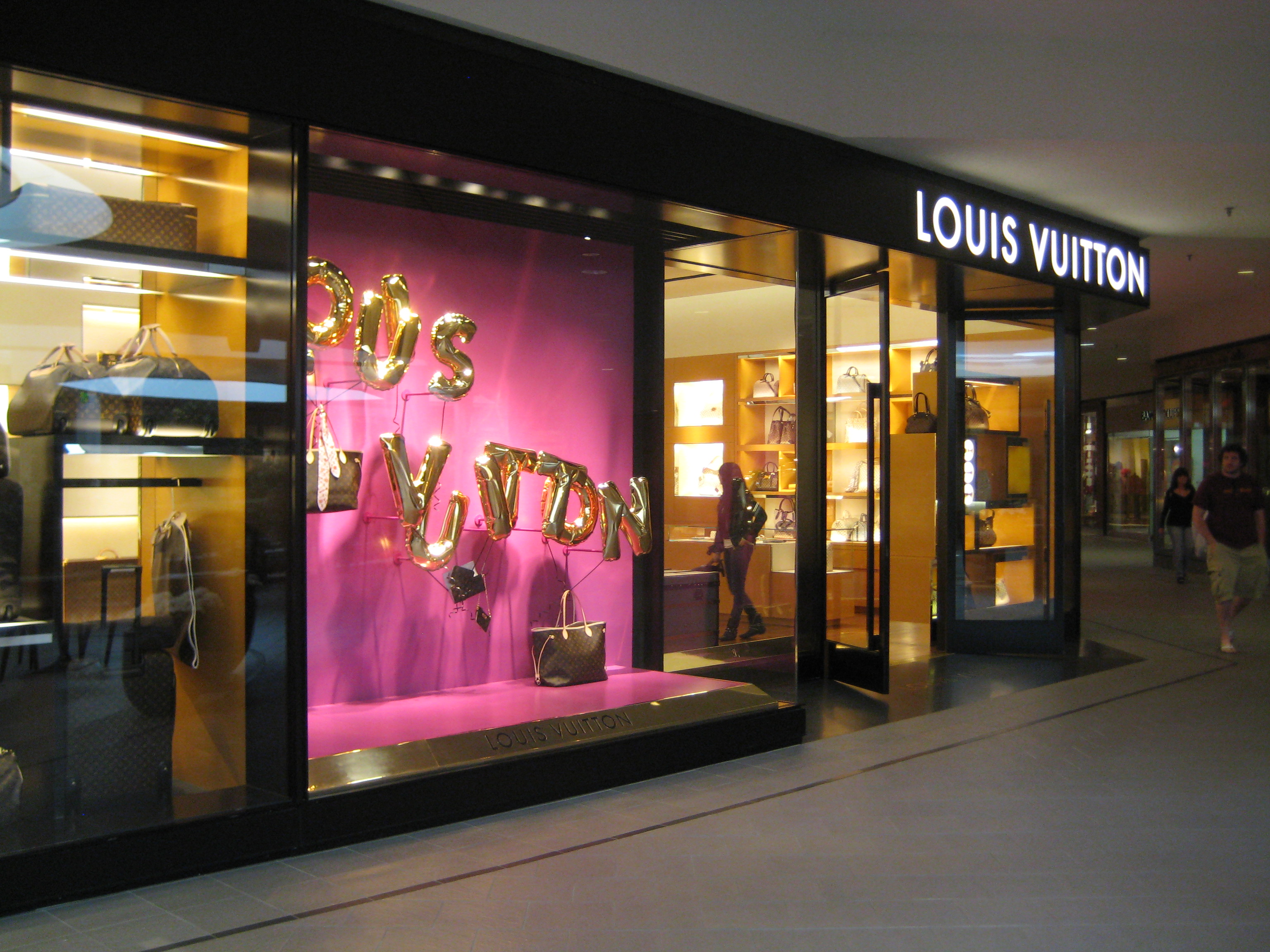 Louis Vuitton Minneapolis Edina Galleria store, United States
